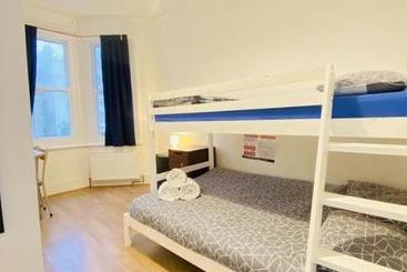 هتل Sobo Guest House