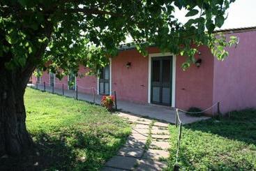 هتل Agriturismo Il Pozzo Antico