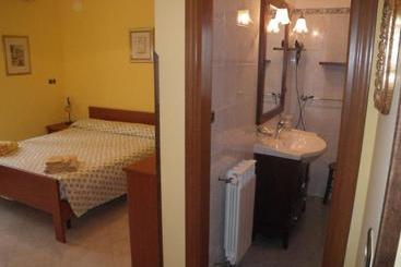 هتل B&b Ondazzurra