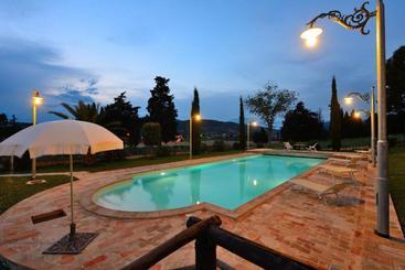 هتل Casa Vacanze Residenza Bocci