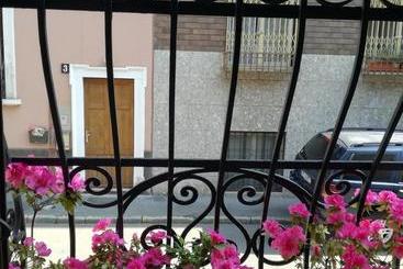 هتل B&b La Villetta