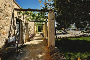 هتل Masseria Fumarola
