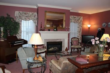 هتل John S Gate Gourmet B&b