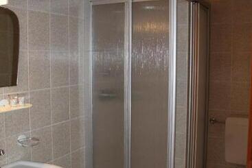 בית מלון כפרי Residenze Sonnenschein Casa Rosa