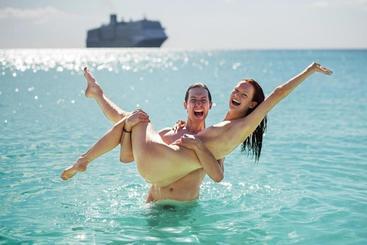 هتل Naturist Angel Nudist Club   Couples Only