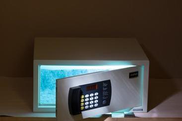 Vienna Hotel Beihai Beibu Bay Square