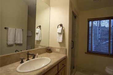 هتل Adams Ranch Retreat By Telluride Resort Lodging