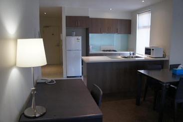 هتل Summer Inn Holiday Apartments