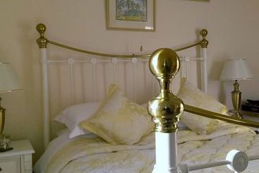 Avalon Lodge Bed And Breakfast