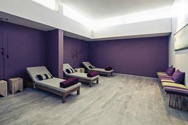 هتل Mercure Santa Rosa La Pampa