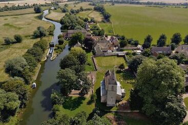 خانه River Nene Cottages
