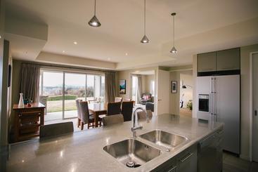تختخواب و صبحانه Riverview Terrace