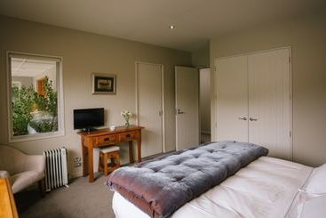 تختخواب و صبحانه Riverview Terrace