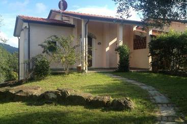 Casa Sarticola - Castelnuovo di Magra