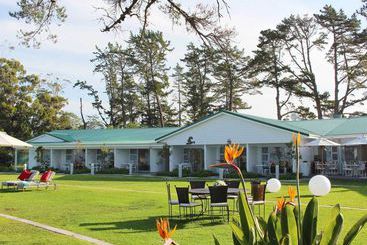 هتل Lakeside Lodge & Spa
