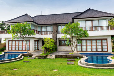 استراحتگاه Sun Island Suites & Spa Goa Gong