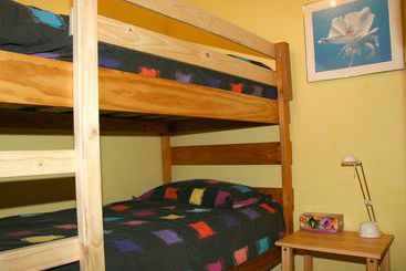 هاستل Oceanfront Backpackers