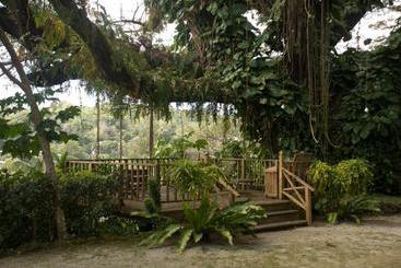 Yap Pacific Dive Resort