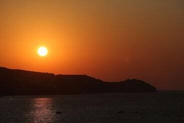 هتل Arya Karaburun
