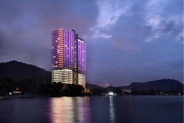 בית מלון כפרי Lexis Suites Penang