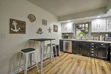 کلبه Pet Friendly Hideaway In North Myrtle Beach!