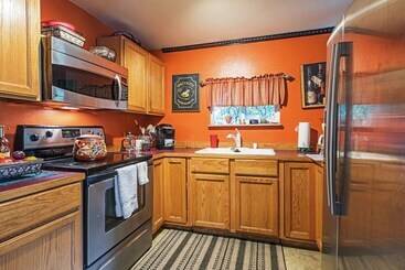 بيت ريفى Secluded Seward Home: Patio, 2 Mi To Kenai Fjords!
