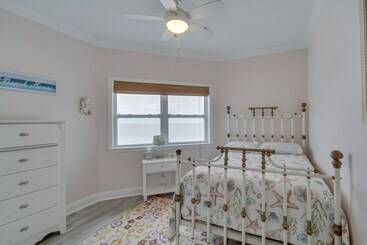 קוטג'' Ocean Springs  Magnolia Beach House  On Pvt Beach!
