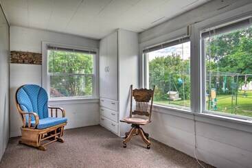 Сельский дом Rustic Hamilton Farmhouse: Stunning Mtn Views