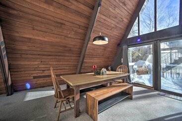 بيت ريفى Cozy A Frame Cabin W/ Pool Table: 8 Mi To Mt Snow!