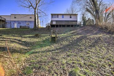 별장 Cozy Bristol Home W/ Yard ~ 1 Mile To Downtown!