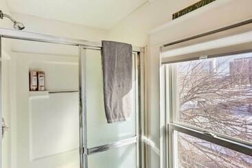 کلبه Chic Rapid City Escape Near Mount Rushmore!