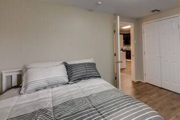 کلبه Corpus Christi Home W/ Yard < 1 Mi To Beach!