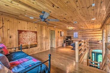 茅舍 Private Dock & Slip: Lake Hamilton Hideaway!