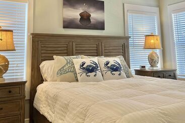 Сельский дом Santa Rosa Home W/ Pool Access   Half Mi To Beach!