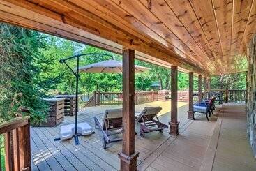 コテージ Waterfront Hayesville Home W/ Kayaks & River Views