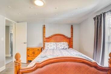 بيت ريفى Hudson Home W/ Dock On Canal ~ 1 Mi To Beach!