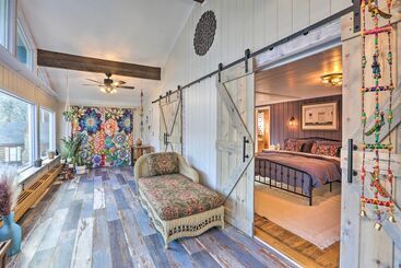 Сельский дом Lake Cabin W/ King Bed, Foodie Kitchen, & Views