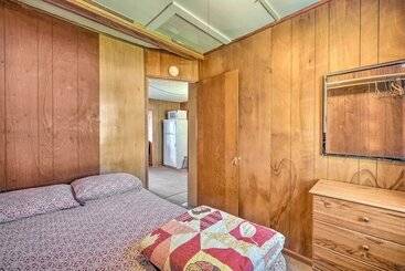 コテージ Convenient Cabin W/ Access To 3 Boat Docks!