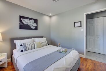 کلبه Las Vegas Retreat W/ Yard < 5 Mi To Strip!