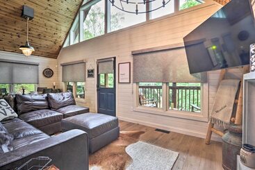 별장 The Moonshine  Cabin: Hot Tub, 3 Mi To Dollywood