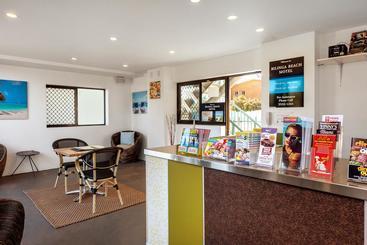 Bilinga Beach Motel
