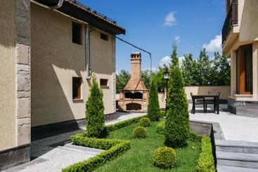 Elegant Hotel & Resort