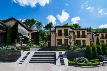 Elegant Hotel & Resort