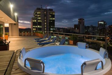 هتل Hampton By Hilton Bucaramanga