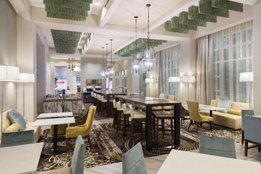 בית מלון כפרי Hampton Inn & Suites Tampa Airport Avion Park Westshore