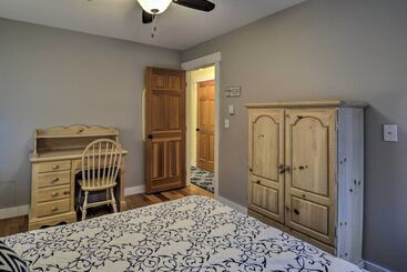 קוטג'' Bainbridge Island Abode < 1 Mi To Winslow!