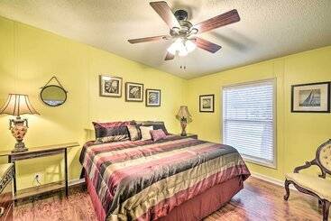 コテージ Charming Supply Home < 2 Mi To Holden Beach!
