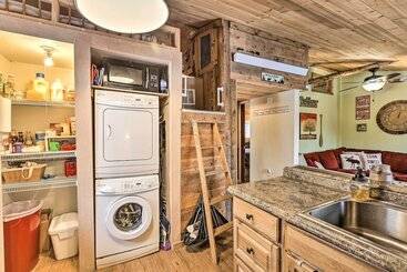 Сельский дом 1 Mi To Grand Lake: Pet Friendly Cabin W/ Grill!