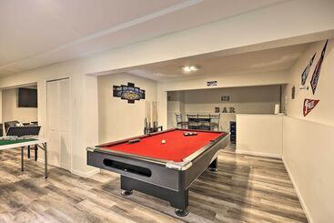 コテージ Hot Tub + Games: Home Near Tobyhanna State Park