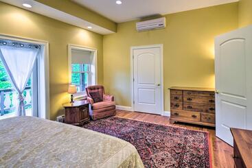 بيت ريفى Spacious Bartlett Home W/ Fireplace + Kitchen